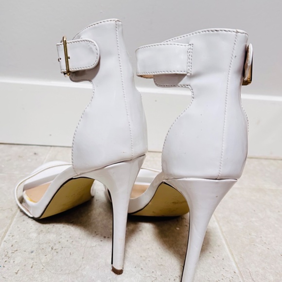 White High Heels - Picture 3 of 3
